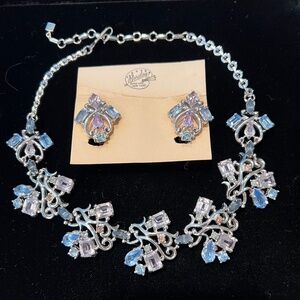 Vintage rhinestone choker with matching earrings